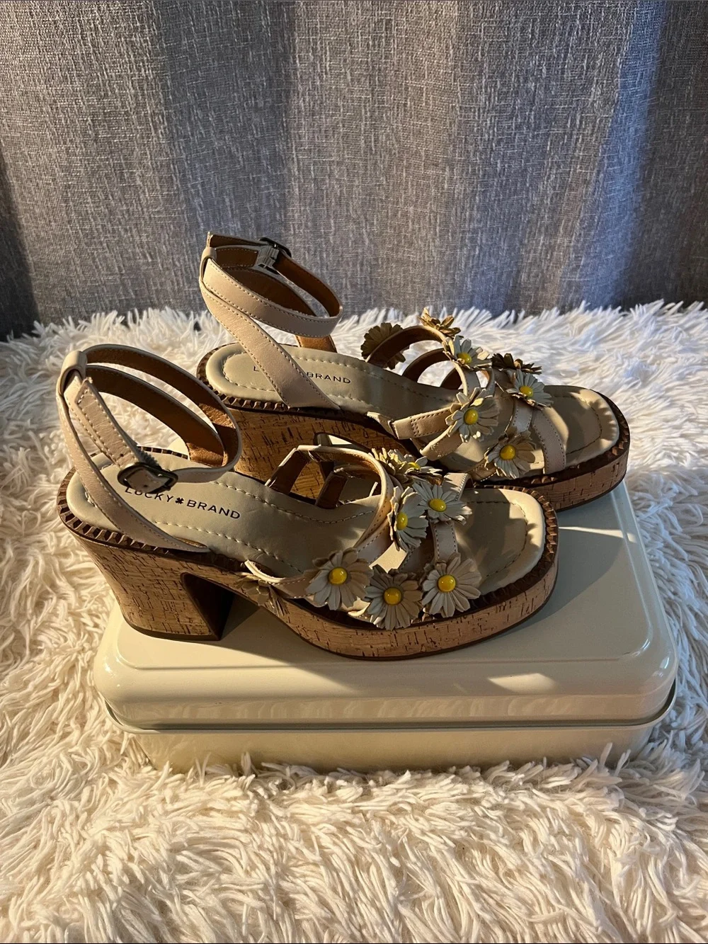 Lucky Brand Tan Daisy Cork-Block Heel Sandals